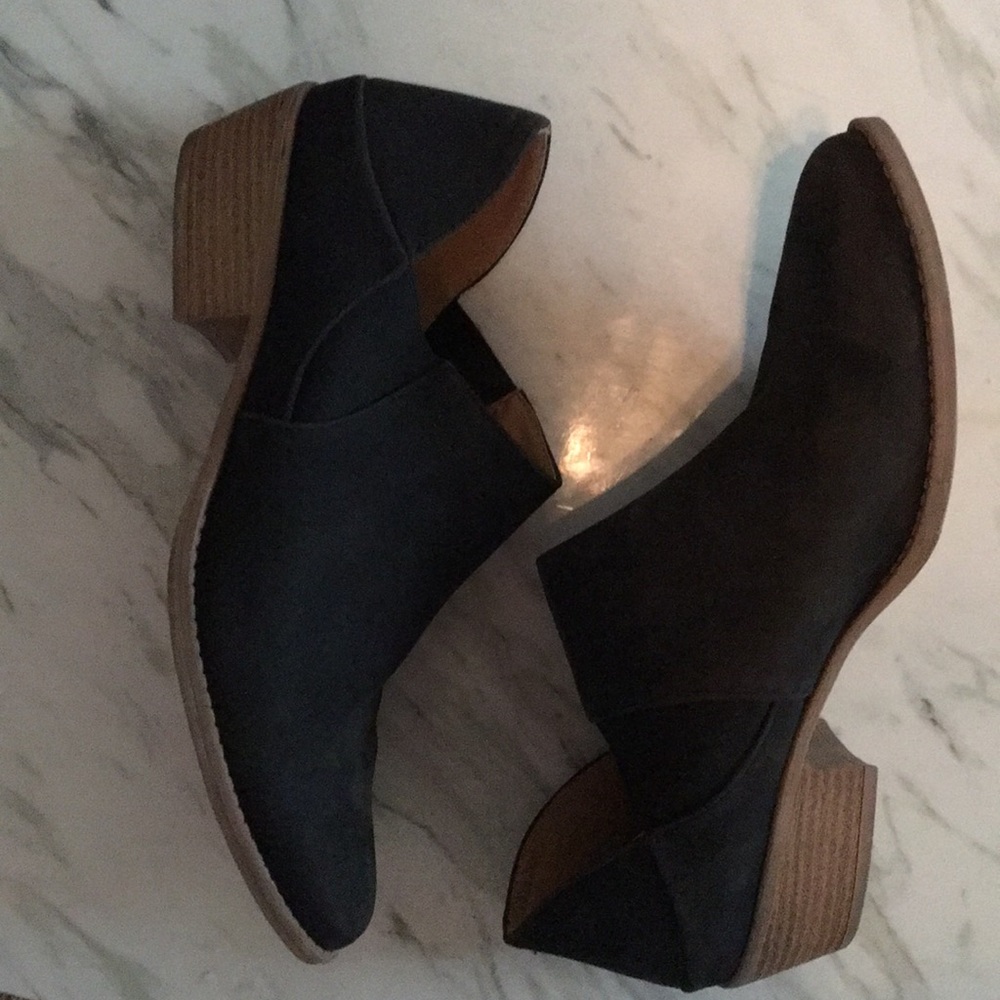 Roolee Boutique Slide On Ankle Booties